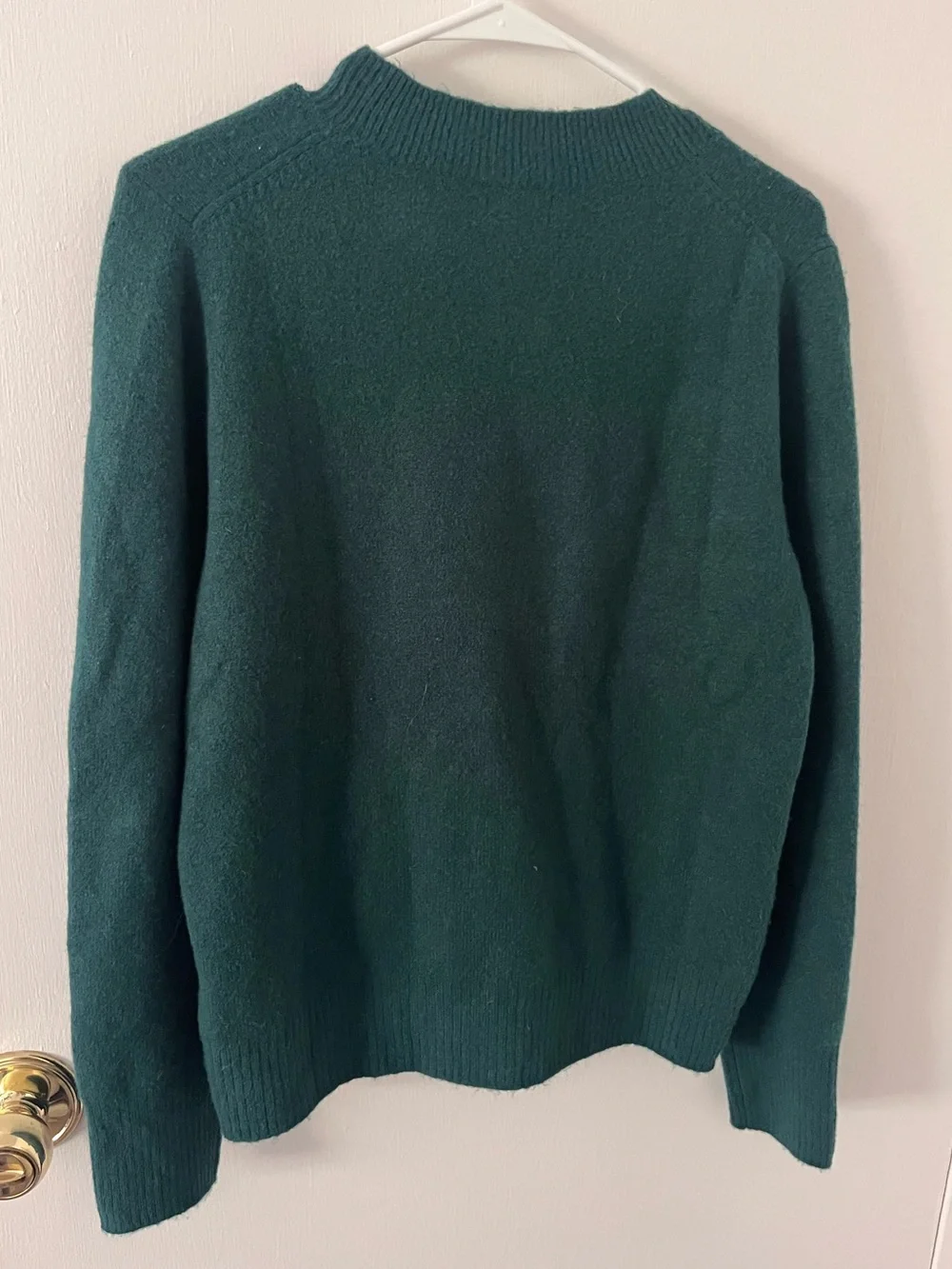 J. Crew Crewneck Sweater in Extra Soft Yarn Small Academic Green CN405